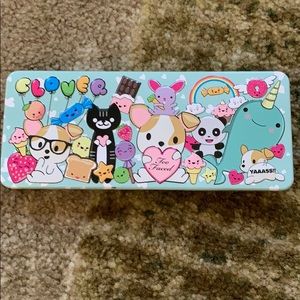 Too Faced Makeup - Too faced clover palette Too Faced Makeup - Too faced clover palette